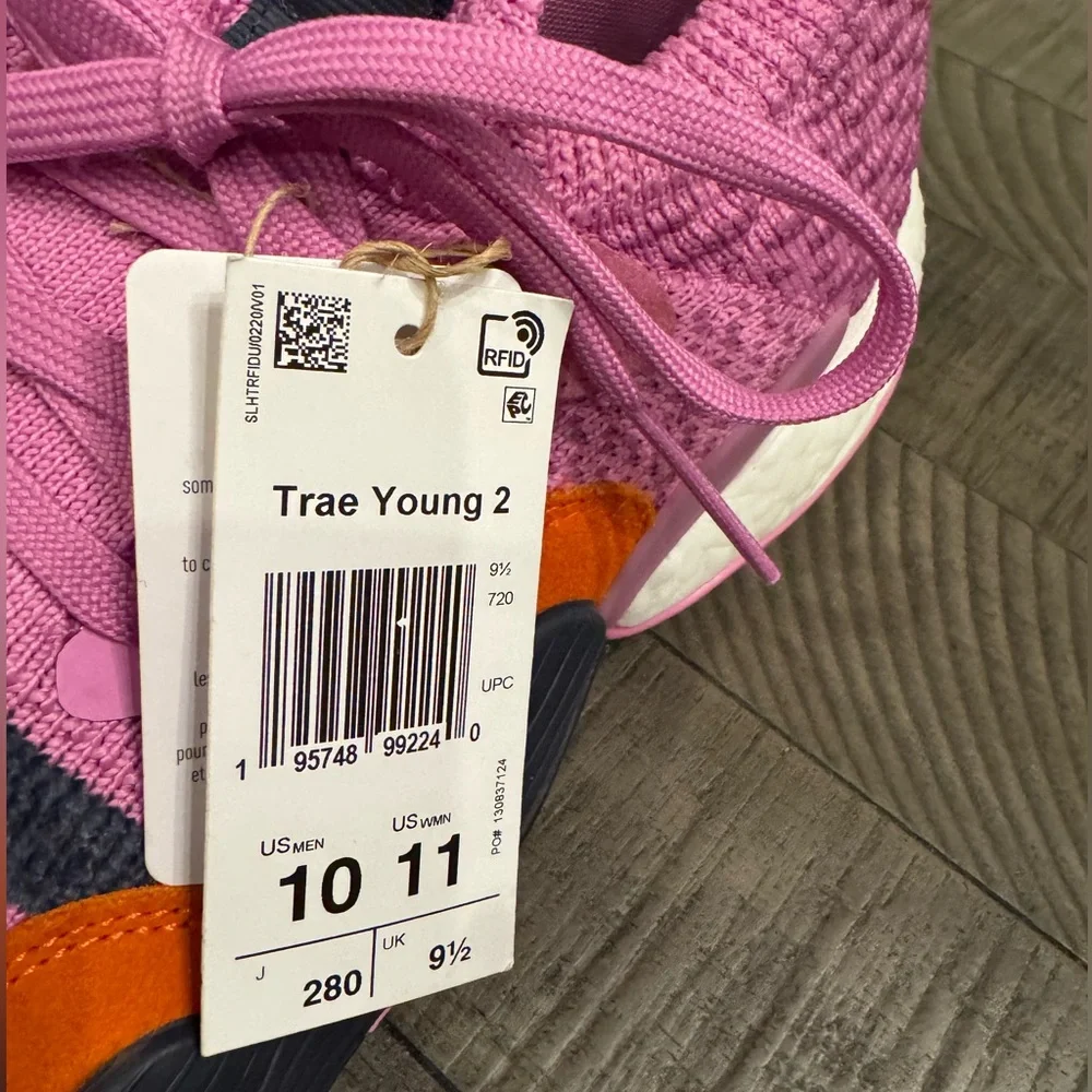 Adidas Trae Young 2 Men’s Sneaker Size 10 OR Women’s Size 11 (NWT)